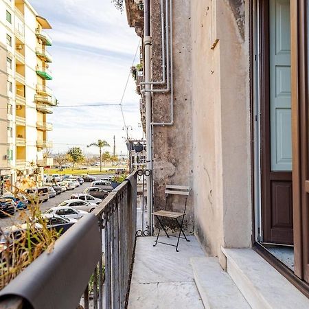 Elephant'S Smile B&B Catania Bagian luar foto