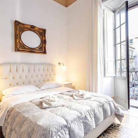 Elephant'S Smile B&B Catania Bagian luar foto