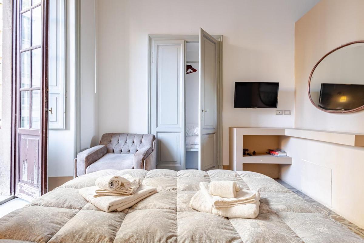 Elephant'S Smile B&B Catania Bagian luar foto
