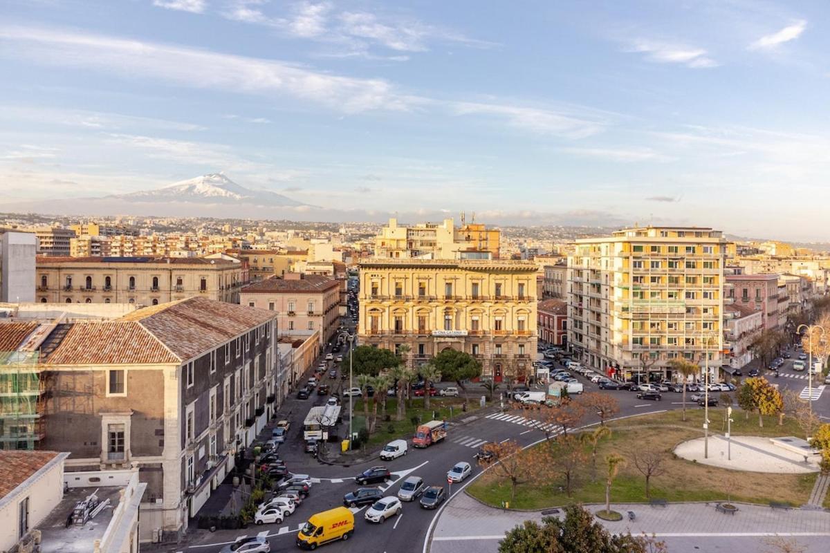 Elephant'S Smile B&B Catania Bagian luar foto